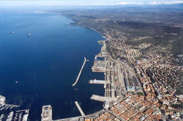 porttrieste_old.jpg porttrieste_old.jpg